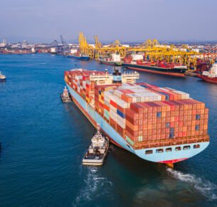 Cargo,Ship,Docking,Cargo,Port Cargo,Ship,Docking,Cargo,Port